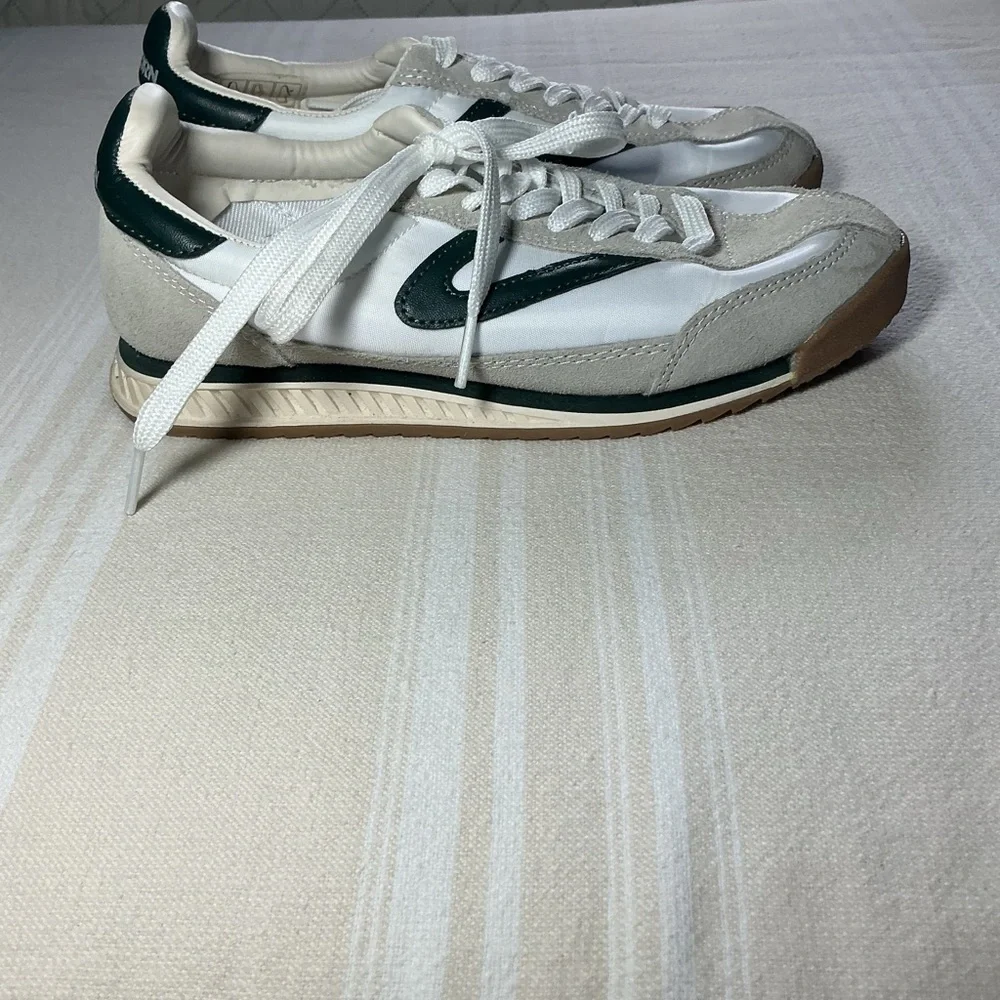 Tretorn stylish athletic